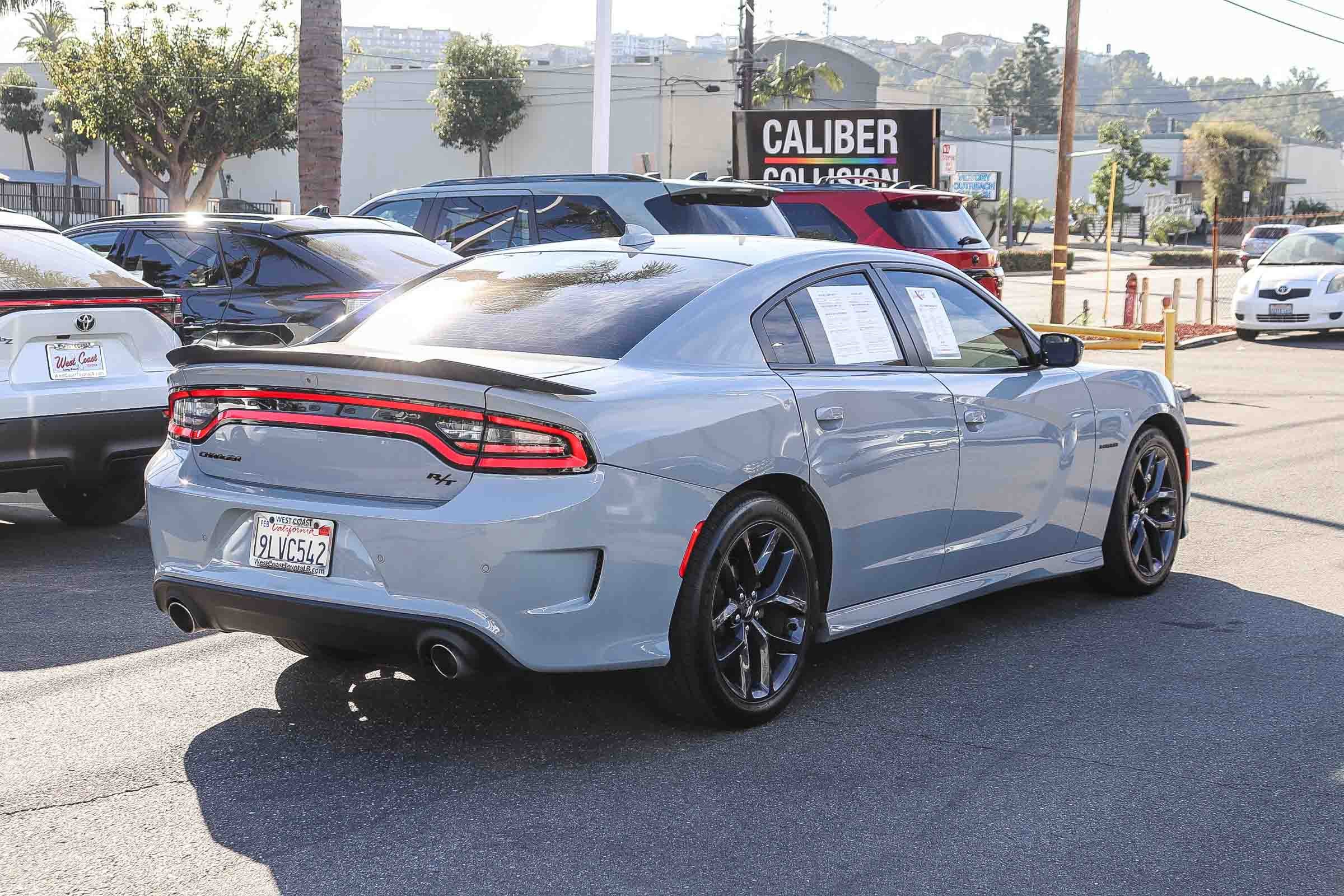 Used 2021 Dodge Charger R/T w/ Blacktop Package image 8