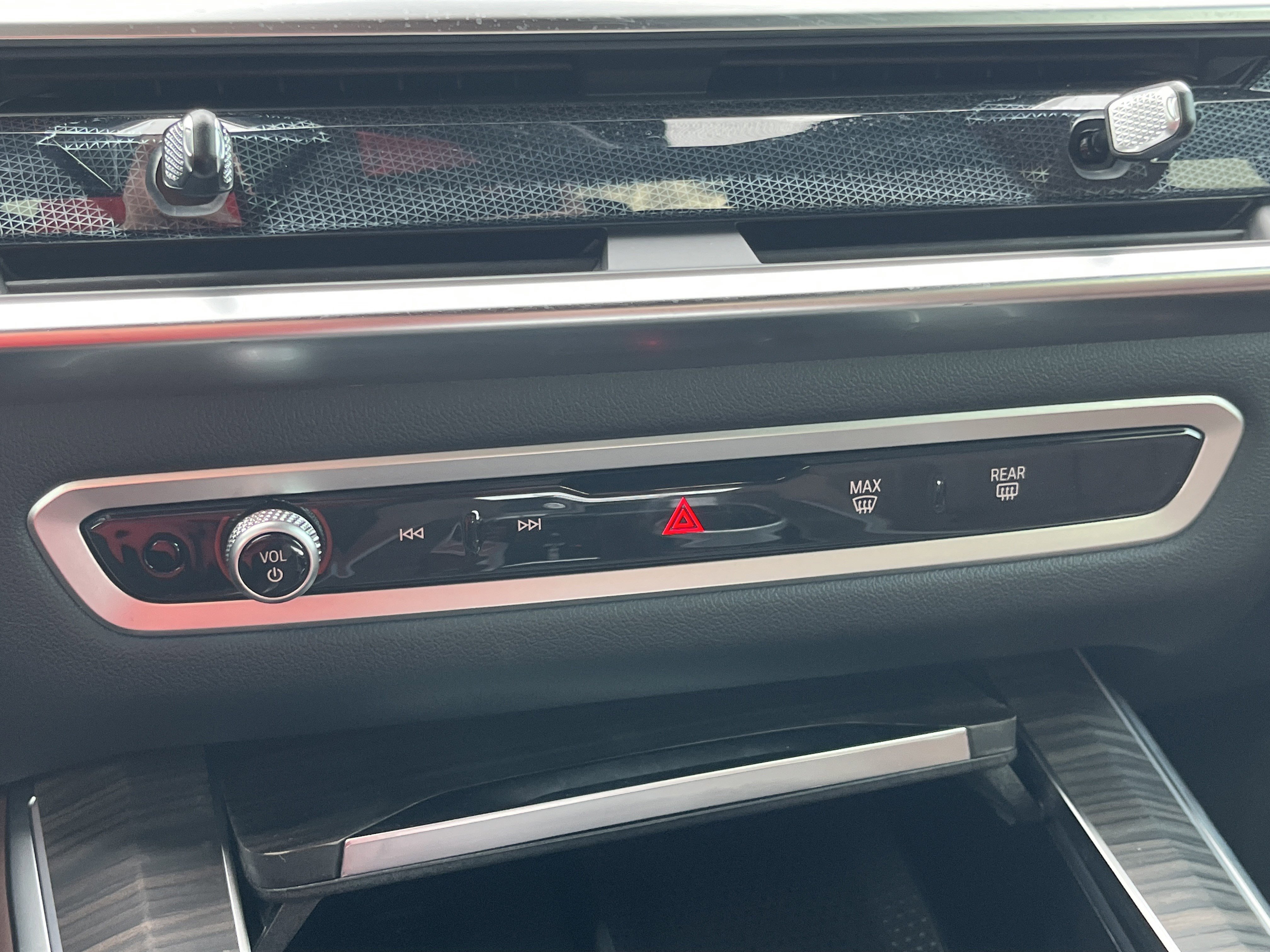 New 2026 BMW X5 sDrive40i w/ M Sport Package RWD image 6