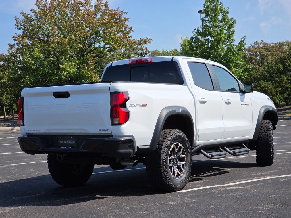 Used 2025 Chevrolet Colorado ZR2 w/ Technology Package AWD/4WD image 30