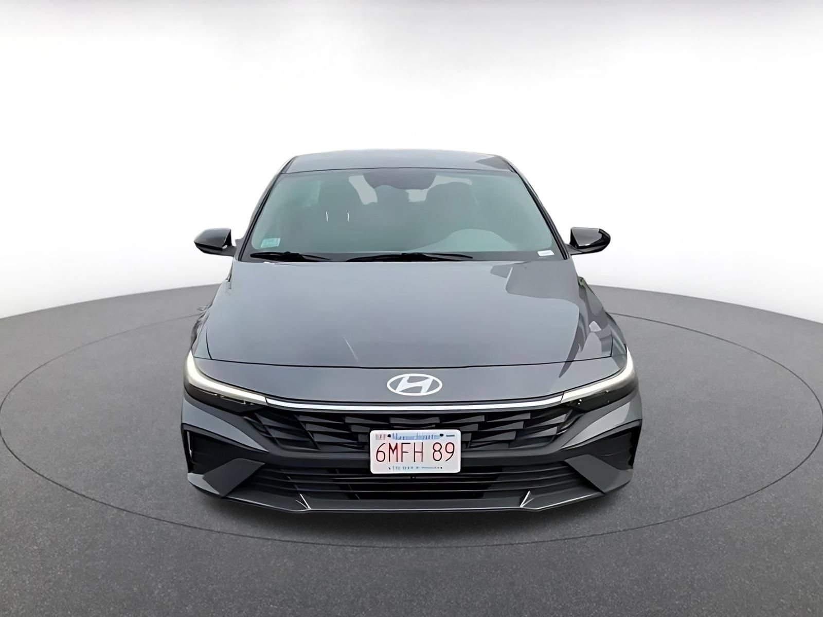 Used 2026 Hyundai Elantra Sport FWD image 4
