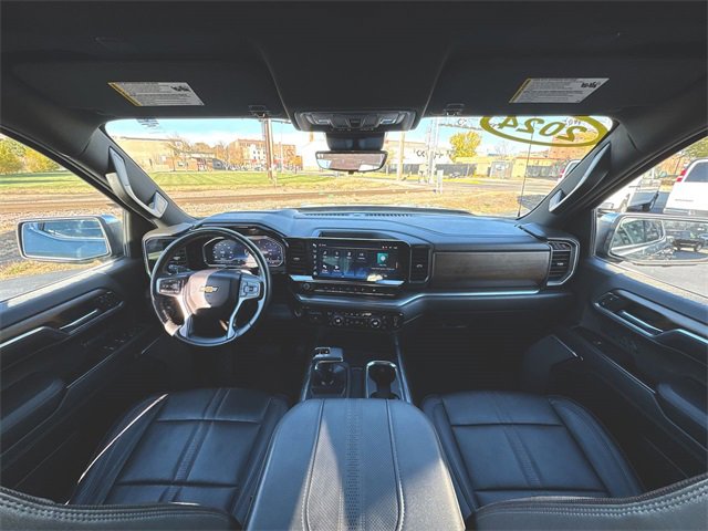 Used 2024 Chevrolet Silverado 1500 High Country w/ Technology Package image 20