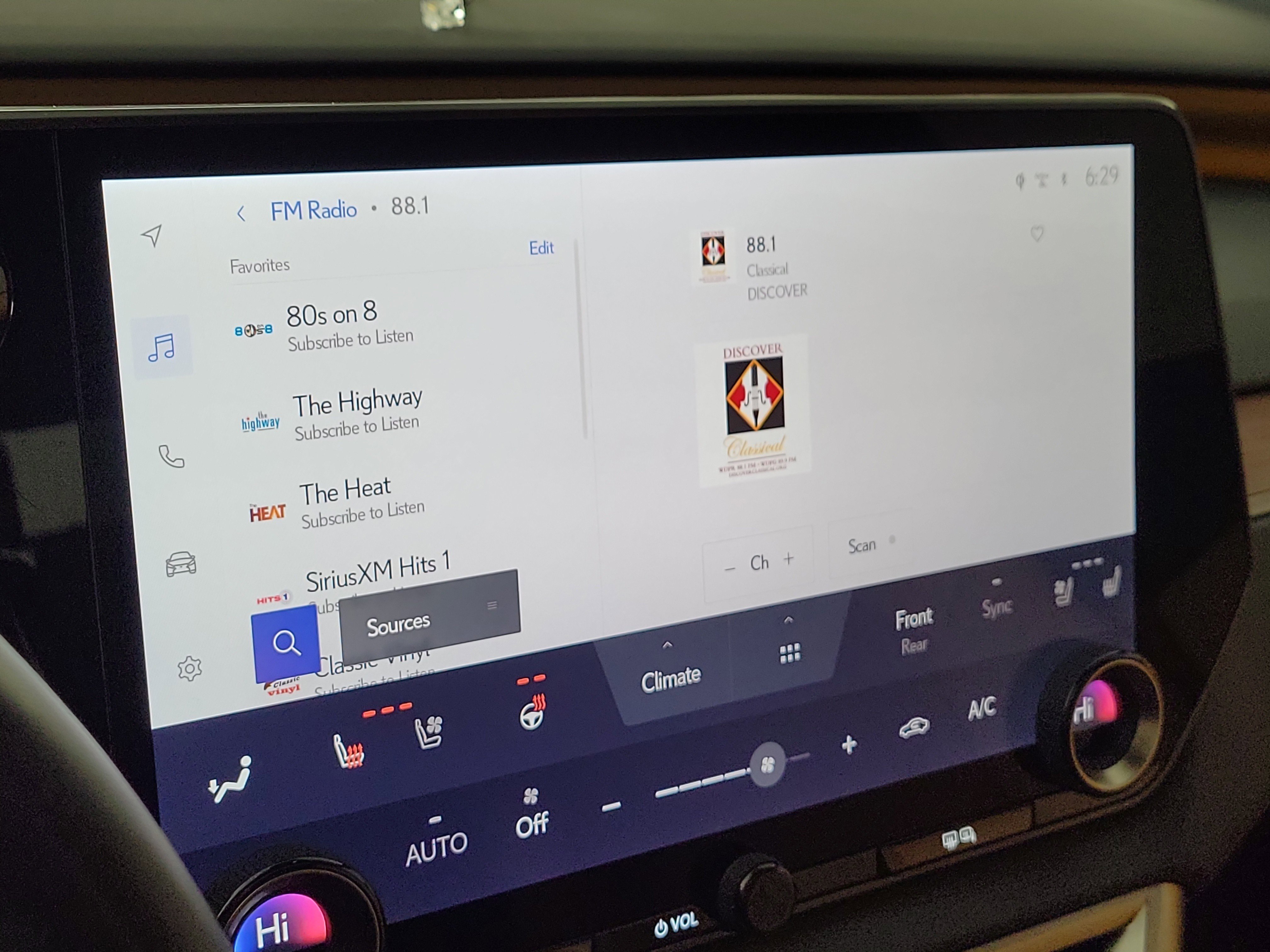 Used 2023 Lexus RX 350h image 17