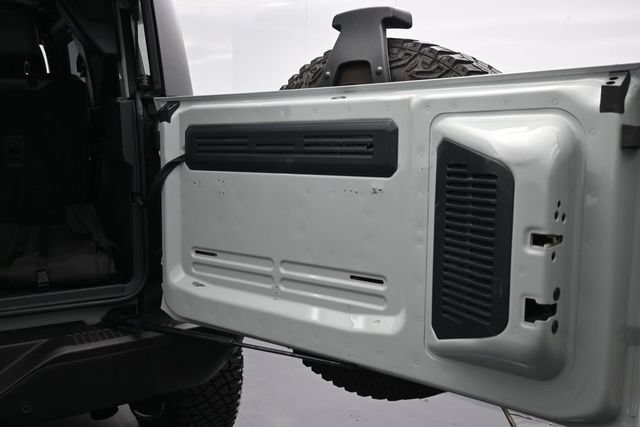 Certified 2021 Ford Bronco Black Diamond w/ Sasquatch Package AWD/4WD image 15