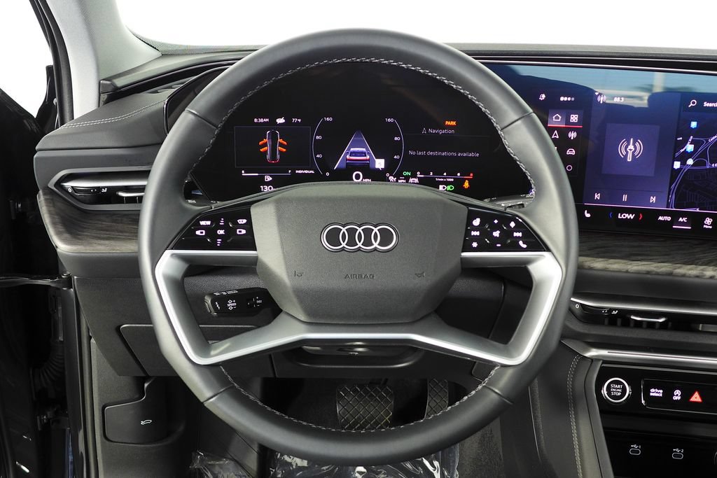 Used 2025 Audi Q5 Premium Plus w/ Premium Plus AWD/4WD image 27