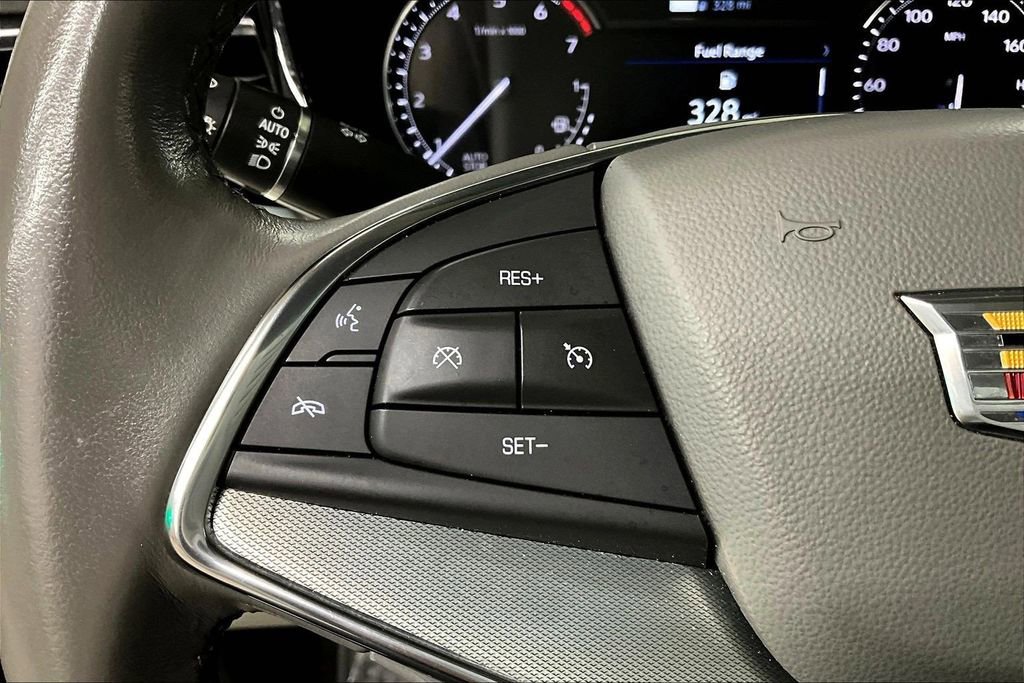Used 2021 Cadillac XT5 Premium Luxury w/ LPO, Floor Liner Package AWD/4WD image 11