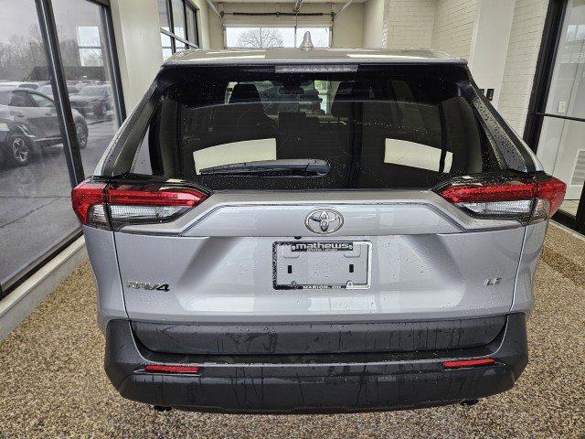 Used 2023 Toyota RAV4 LE image 3