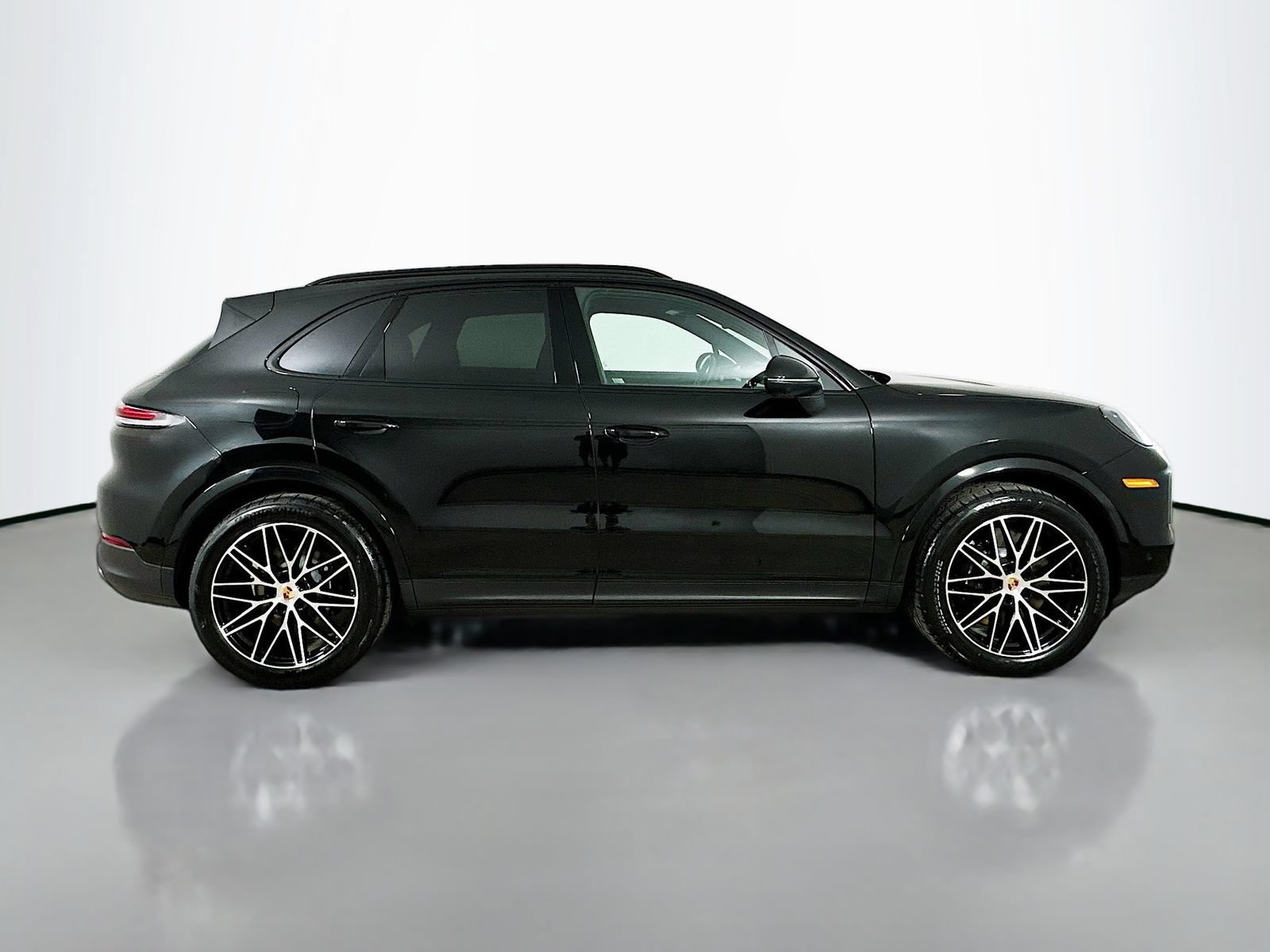 New 2026 Porsche Cayenne S AWD/4WD image 4