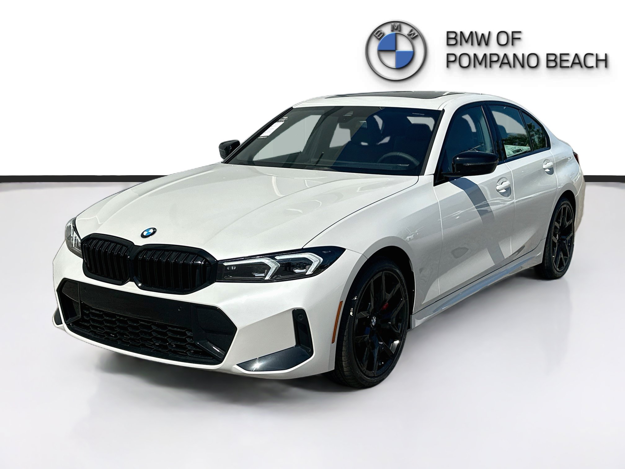 New 2026 BMW 330i Sedan w/ M Sport Package RWD image 3