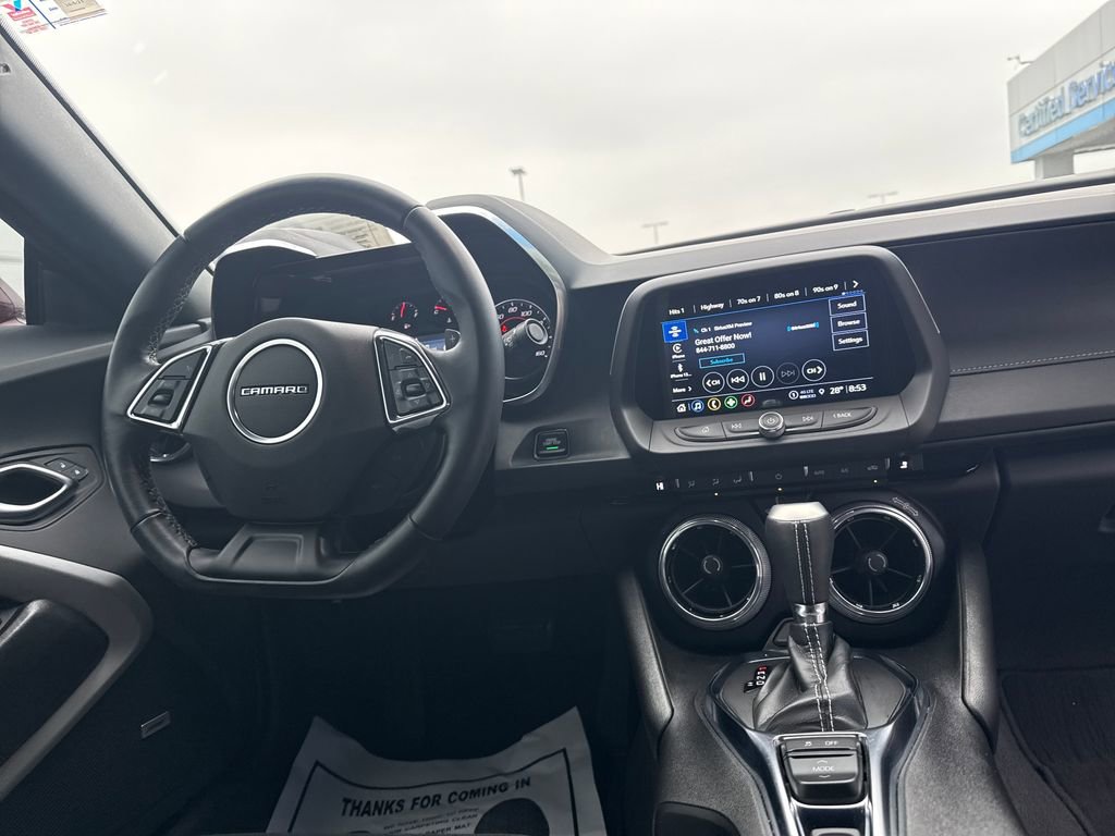Used 2024 Chevrolet Camaro LT w/ Technology Package image 15