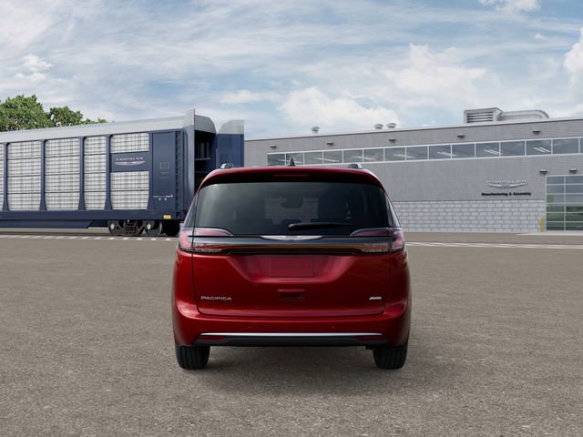 New 2026 Chrysler Pacifica Pinnacle image 7