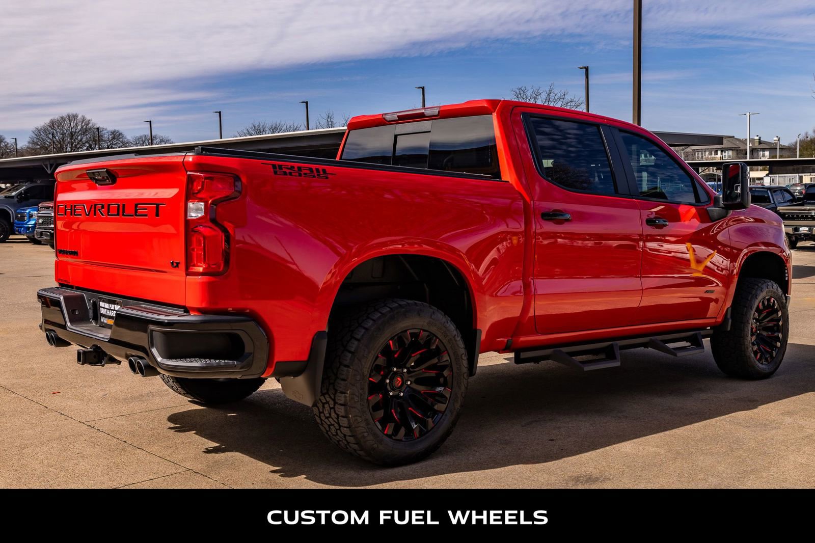 Used 2022 Chevrolet Silverado 1500 LT Trail Boss w/ Convenience Package II AWD/4WD image 9