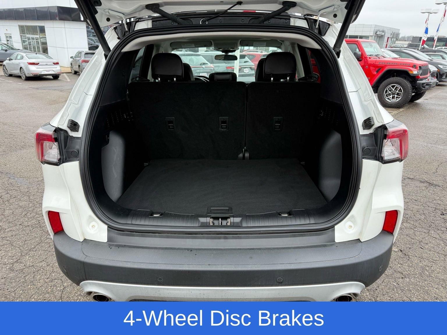 Used 2022 Ford Escape SEL w/ Technology Package image 39