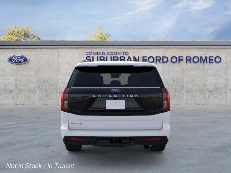 New 2026 Ford Expedition Active image 6