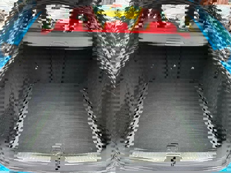 Used 2015 BMW X6 M image 31