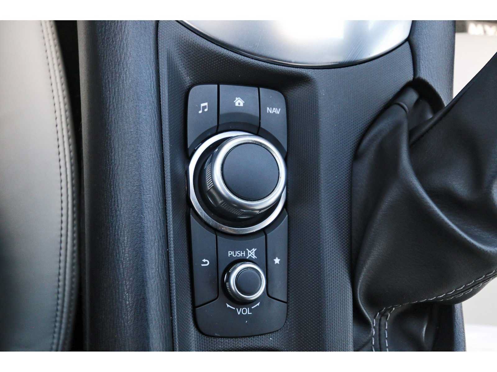 Used 2021 MAZDA MX-5 Miata Grand Touring RWD image 22