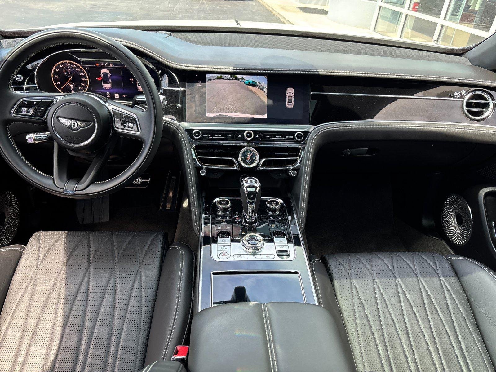 Used 2021 Bentley Flying Spur W12 AWD/4WD image 4