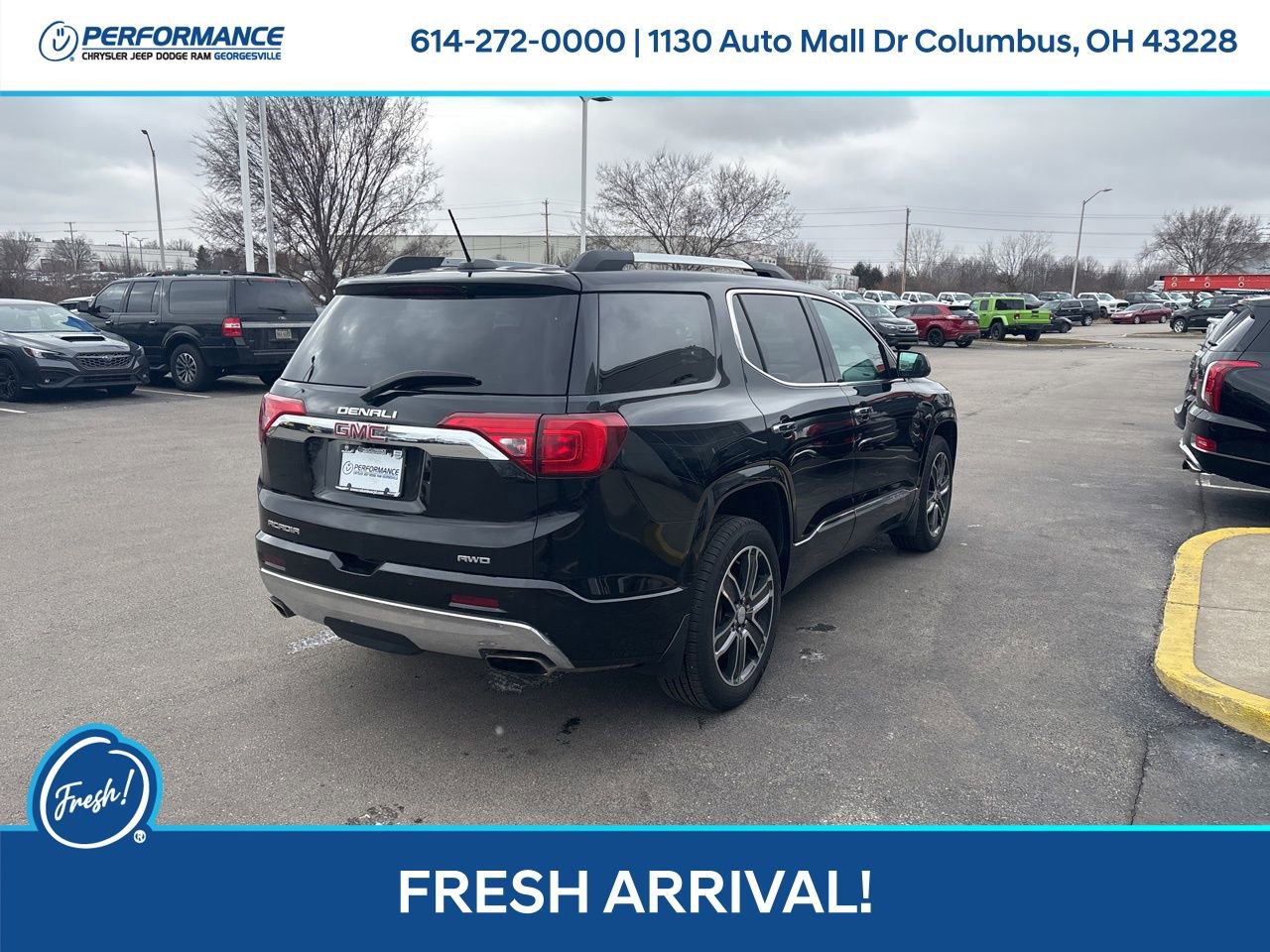 Used 2017 GMC Acadia Denali w/ Technology Package image 4