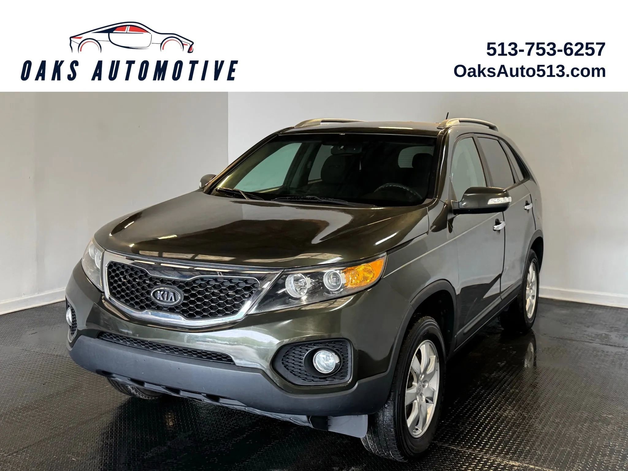 Used 2011 Kia Sorento 2WD w/ Convenience Pkg image 1