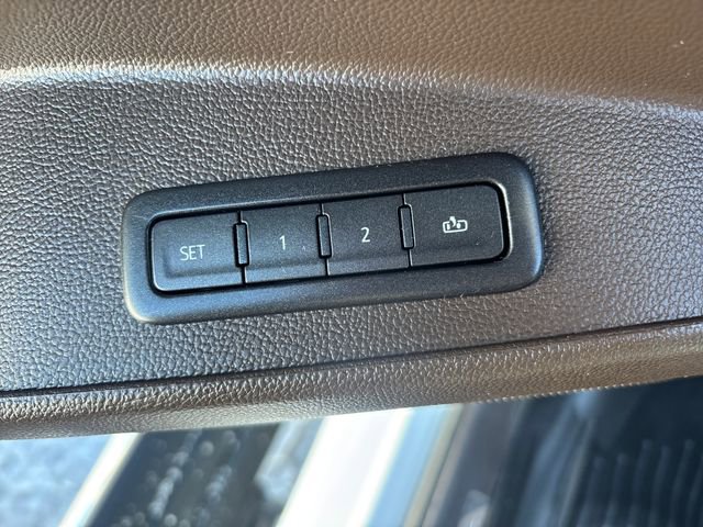 Used 2019 GMC Yukon Denali w/ Denali Ultimate Package AWD/4WD image 59