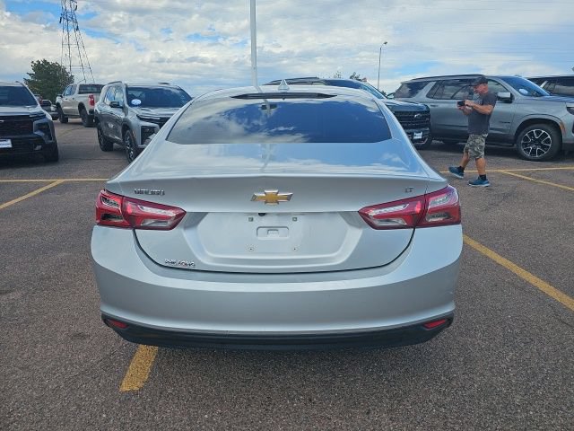 Used 2021 Chevrolet Malibu LT FWD image 4