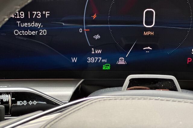 Certified 2026 Cadillac Lyriq Signature Luxury w/ Nappa Leather Package AWD/4WD image 27