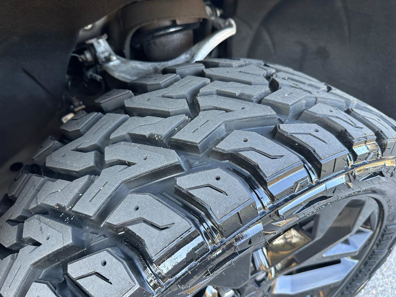 Used 2021 Chevrolet Tahoe LT w/ LT Signature Package image 64