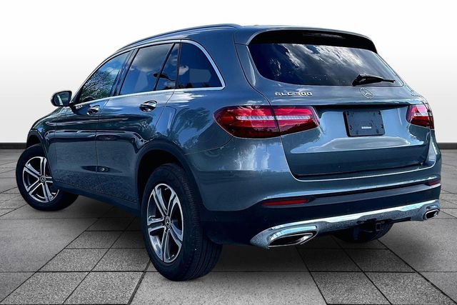 Used 2019 Mercedes-Benz GLC 300 4MATIC image 3