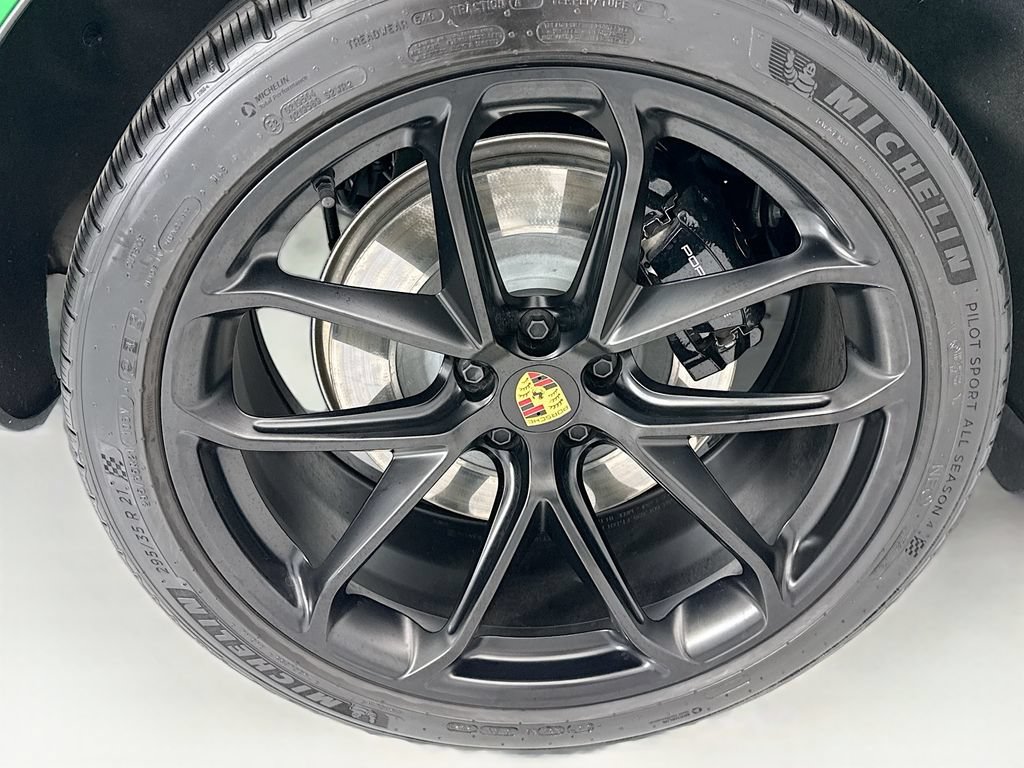 Used 2024 Porsche Macan GTS AWD/4WD image 32