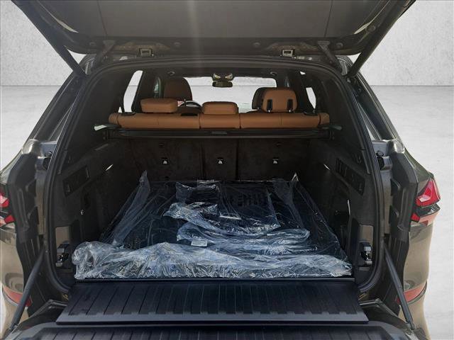 Used 2026 BMW X5 xDrive40i w/ M Sport Package image 6