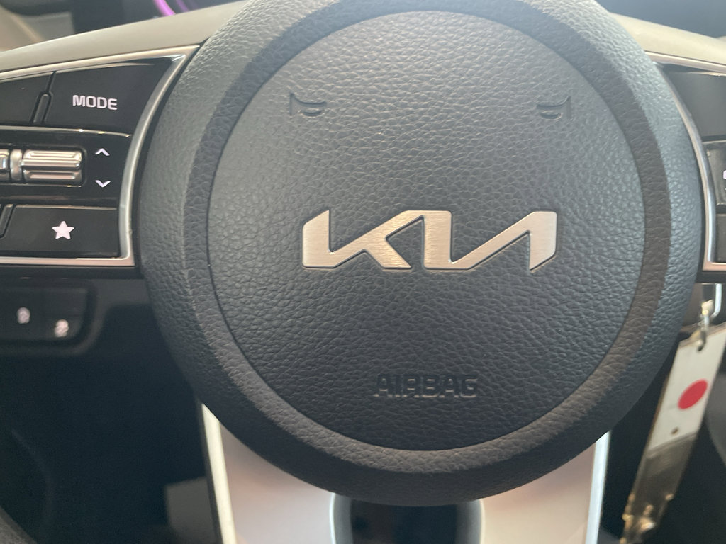 Used 2024 Kia Seltos LX image 23