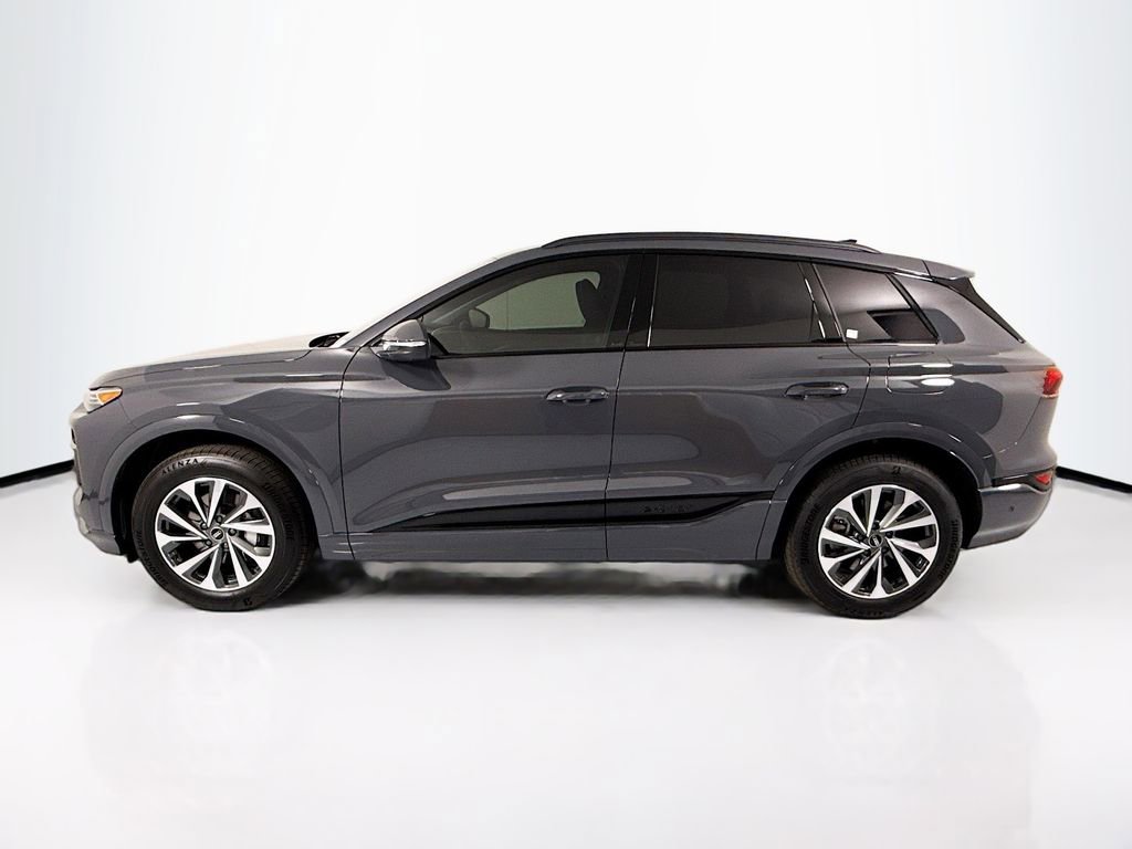 Used 2025 Audi Q6 e-tron Premium Plus image 9