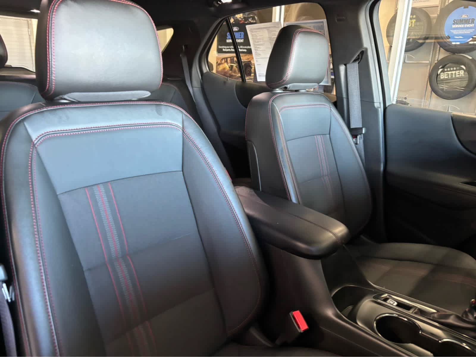 Used 2022 Chevrolet Equinox RS AWD/4WD image 43