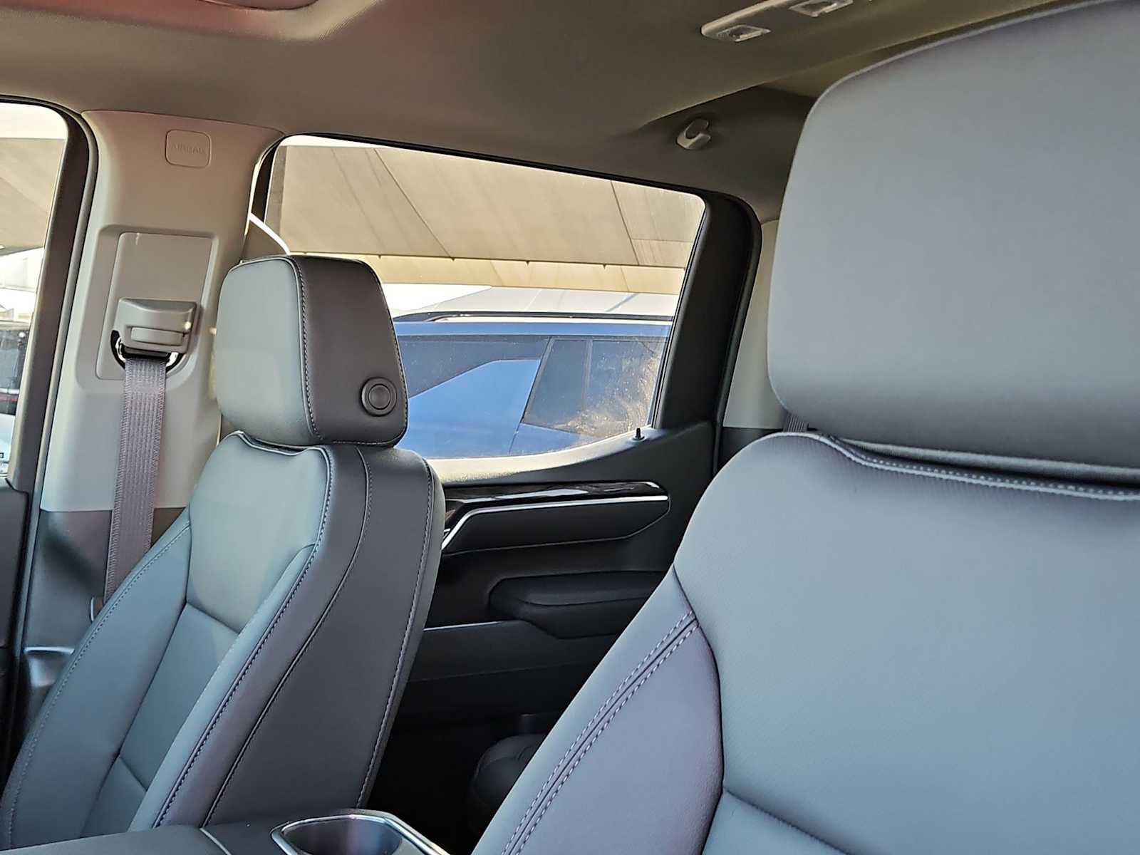 New 2026 Chevrolet Silverado 1500 LTZ w/ Technology Package image 18