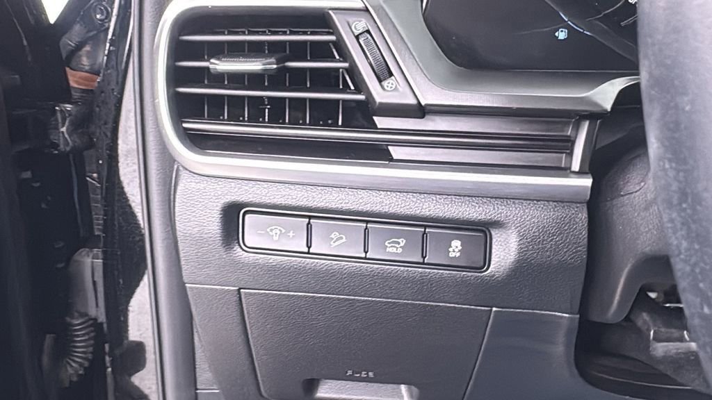 Used 2025 Kia Telluride S image 34