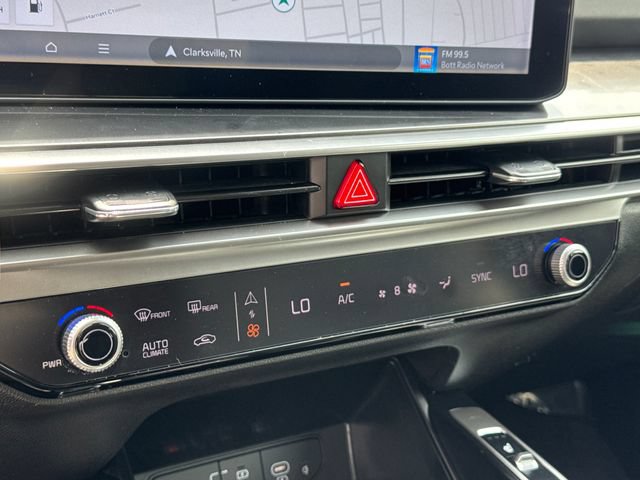 Used 2025 Kia Sorento S FWD image 22