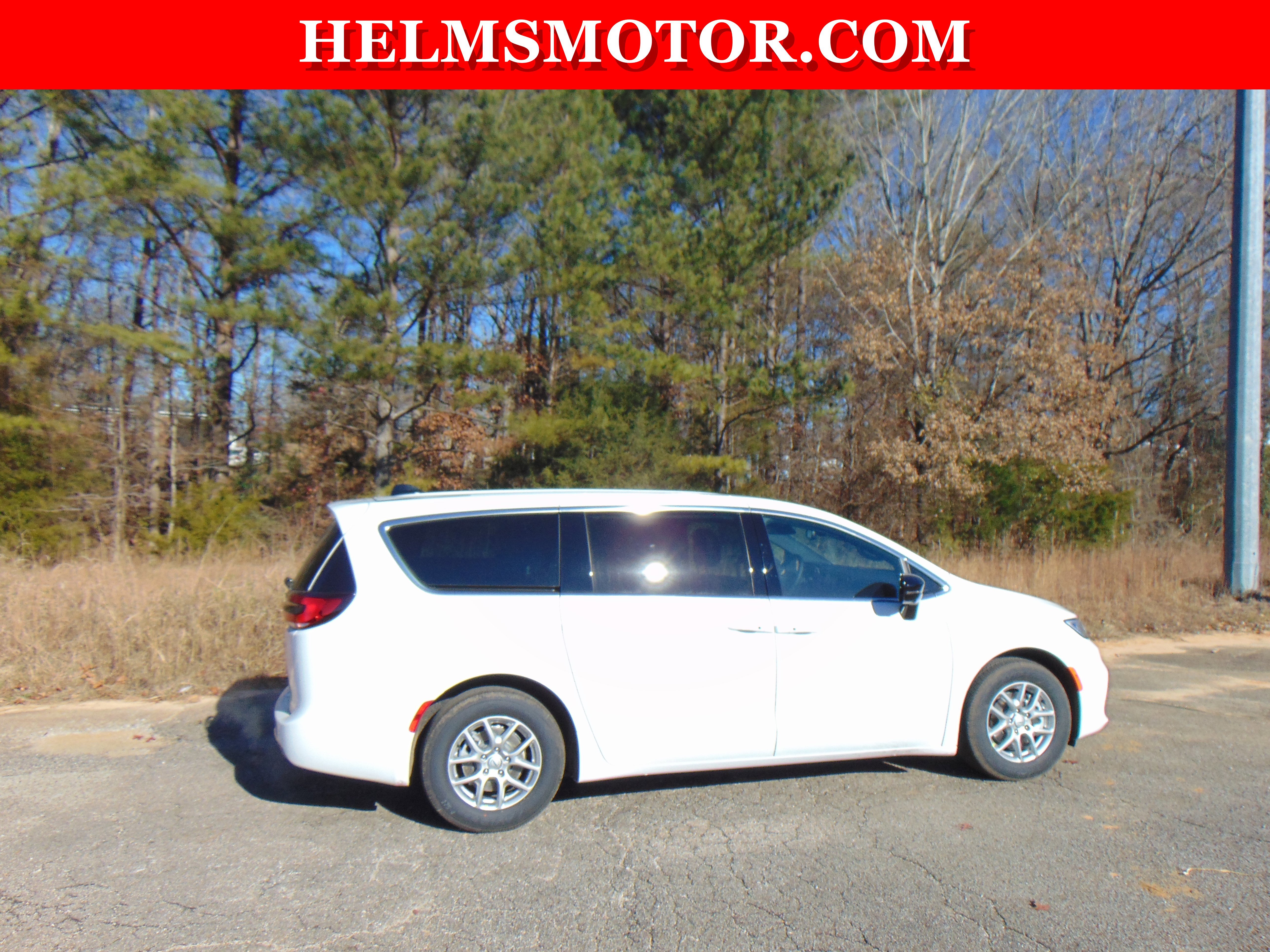 New 2026 Chrysler Pacifica Select image 20