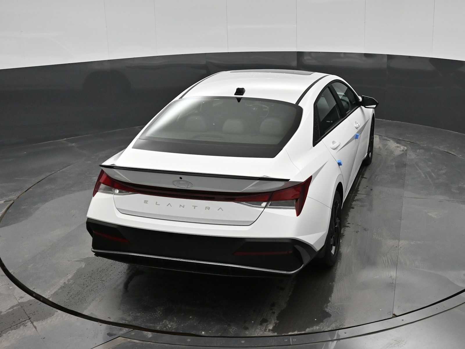 New 2026 Hyundai Elantra SEL Sport FWD image 27