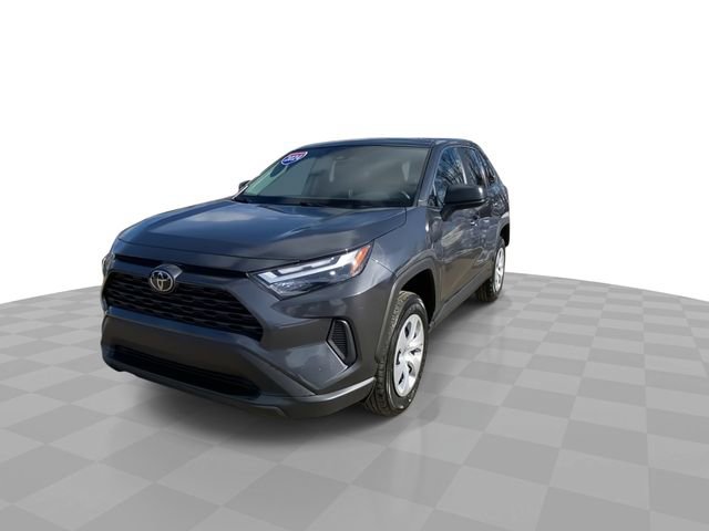 Used 2024 Toyota RAV4 LE image 6