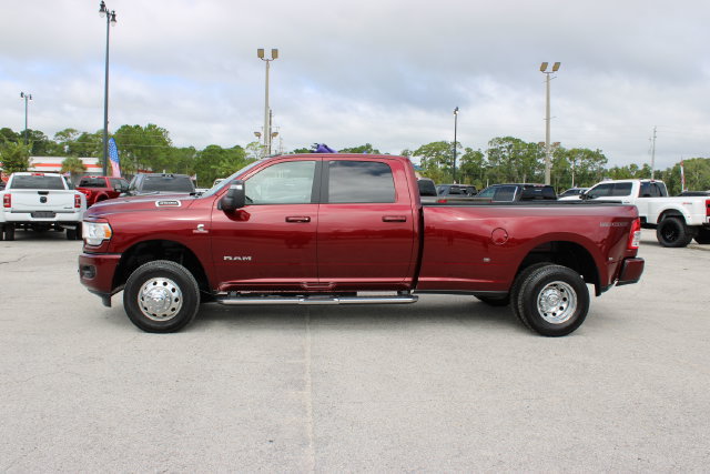Used 2024 RAM 3500 Big Horn w/ Sport Appearance Package AWD/4WD image 6