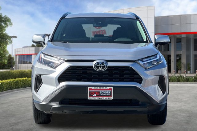 Certified 2025 Toyota RAV4 LE AWD/4WD image 11