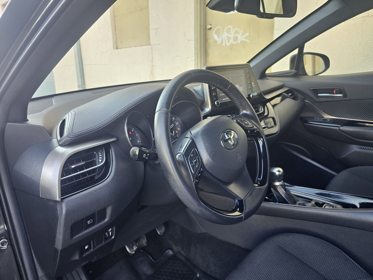 Used 2019 Toyota C-HR Limited image 26
