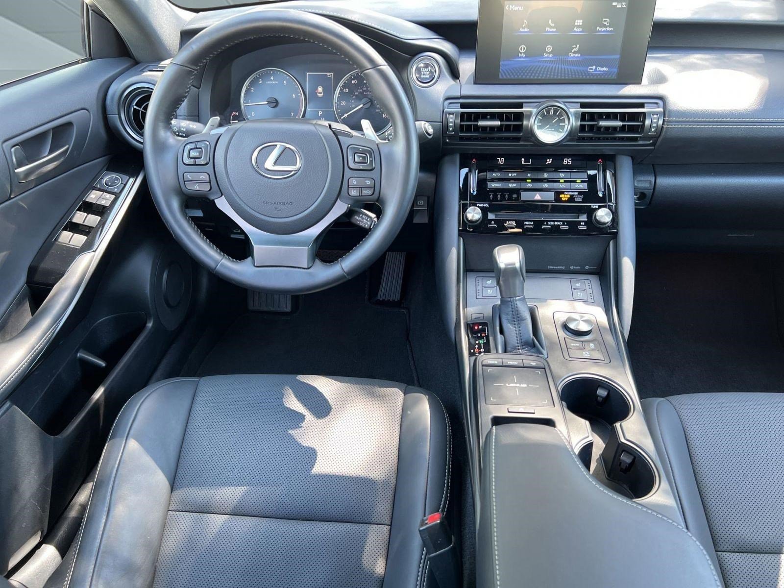 Used 2024 Lexus IS 300 w/ Comfort Package image 28