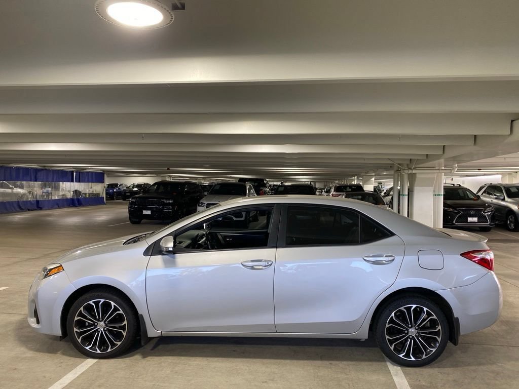 Used 2014 Toyota Corolla S Premium w/ Driver Convenience Package FWD image 2