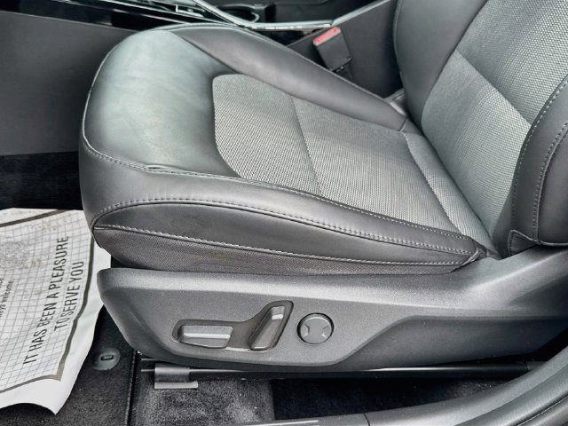 Used 2023 Kia Niro EX Touring FWD image 19