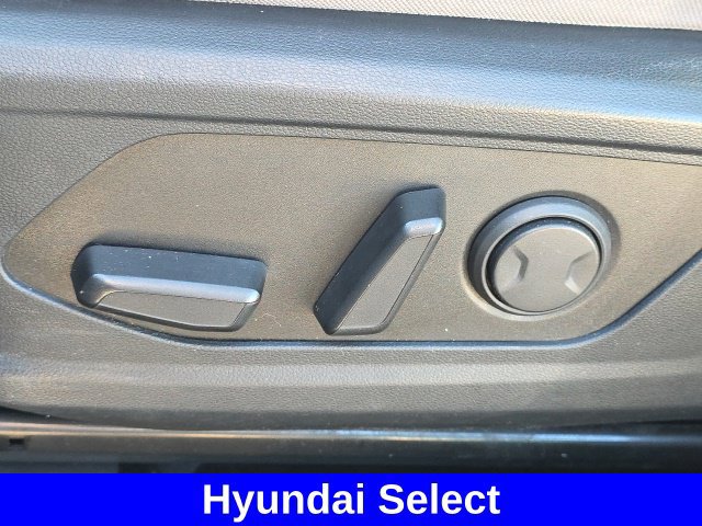 Used 2022 Hyundai Santa Cruz SEL w/ Activity Package FWD image 7