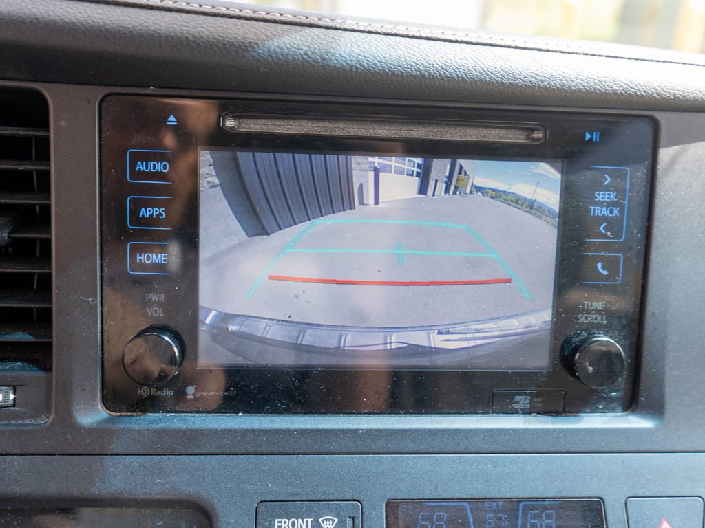 Used 2015 Toyota Sienna XLE w/ XLE Navigation Package AWD/4WD image 24