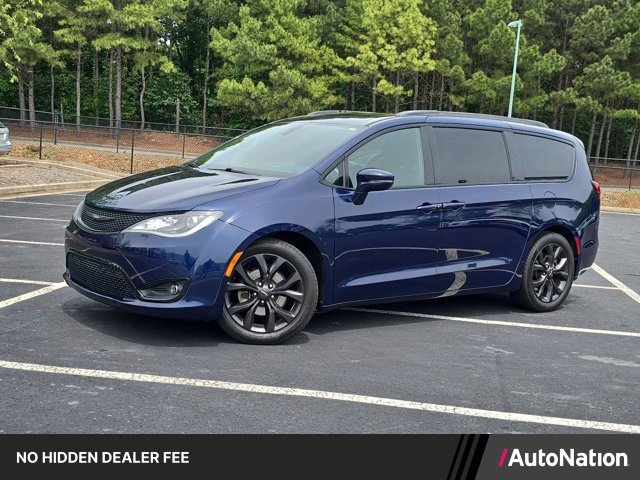 Used 2018 Chrysler Pacifica Limited w/ S Appearance Package FWD image 1