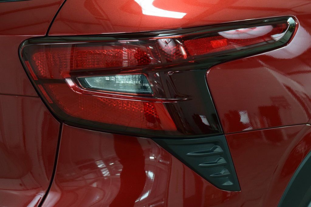 Certified 2024 Chevrolet Trax LS w/ Driver Confidence Package image 18