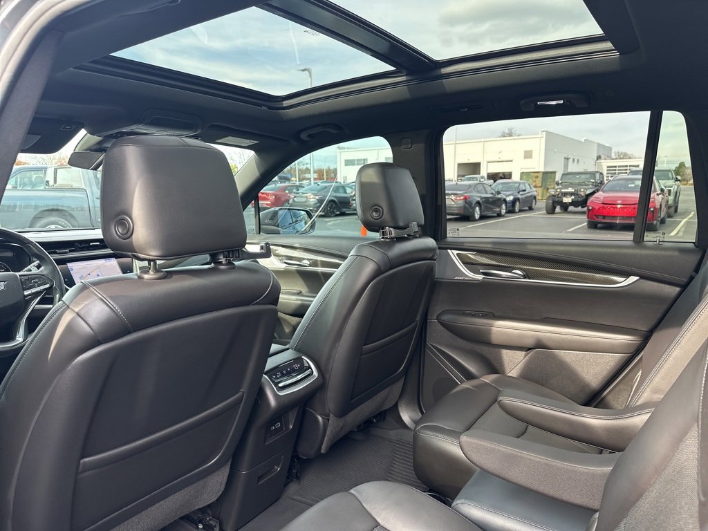 Used 2020 Cadillac XT6 Sport image 29