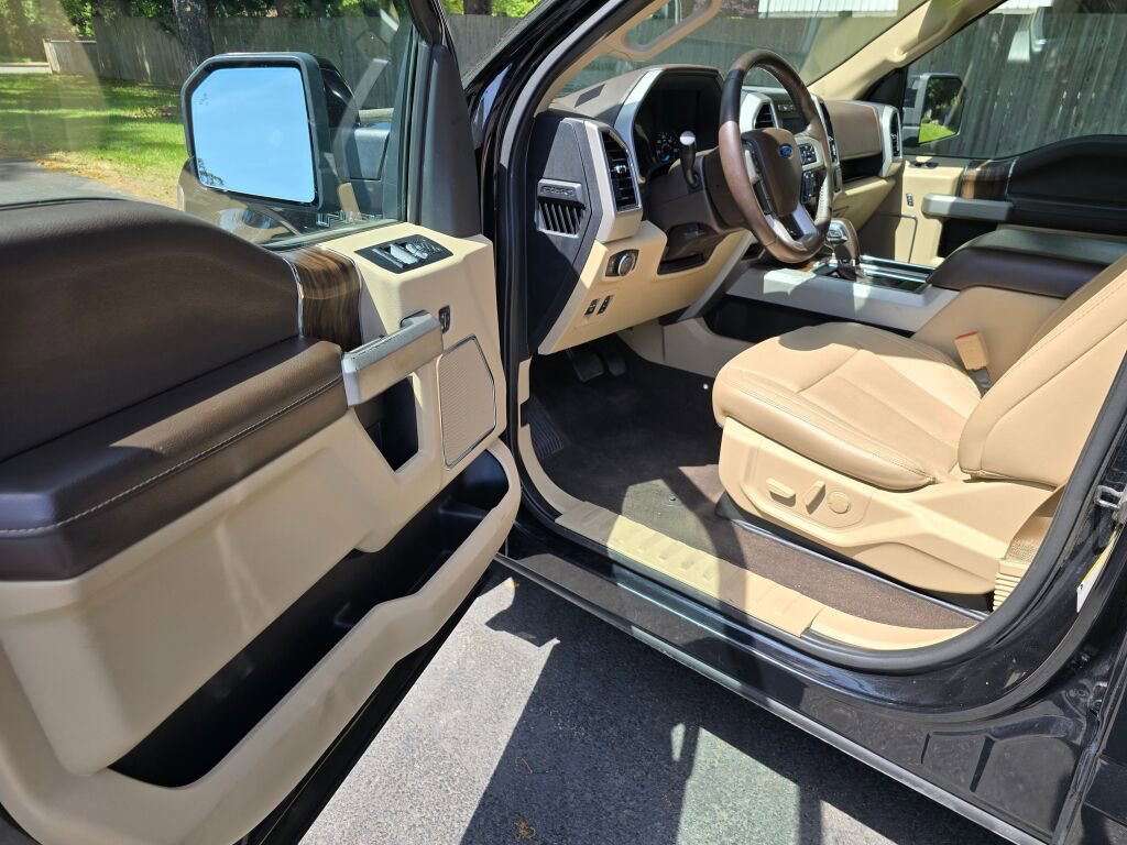 Used 2020 Ford F150 Lariat image 20